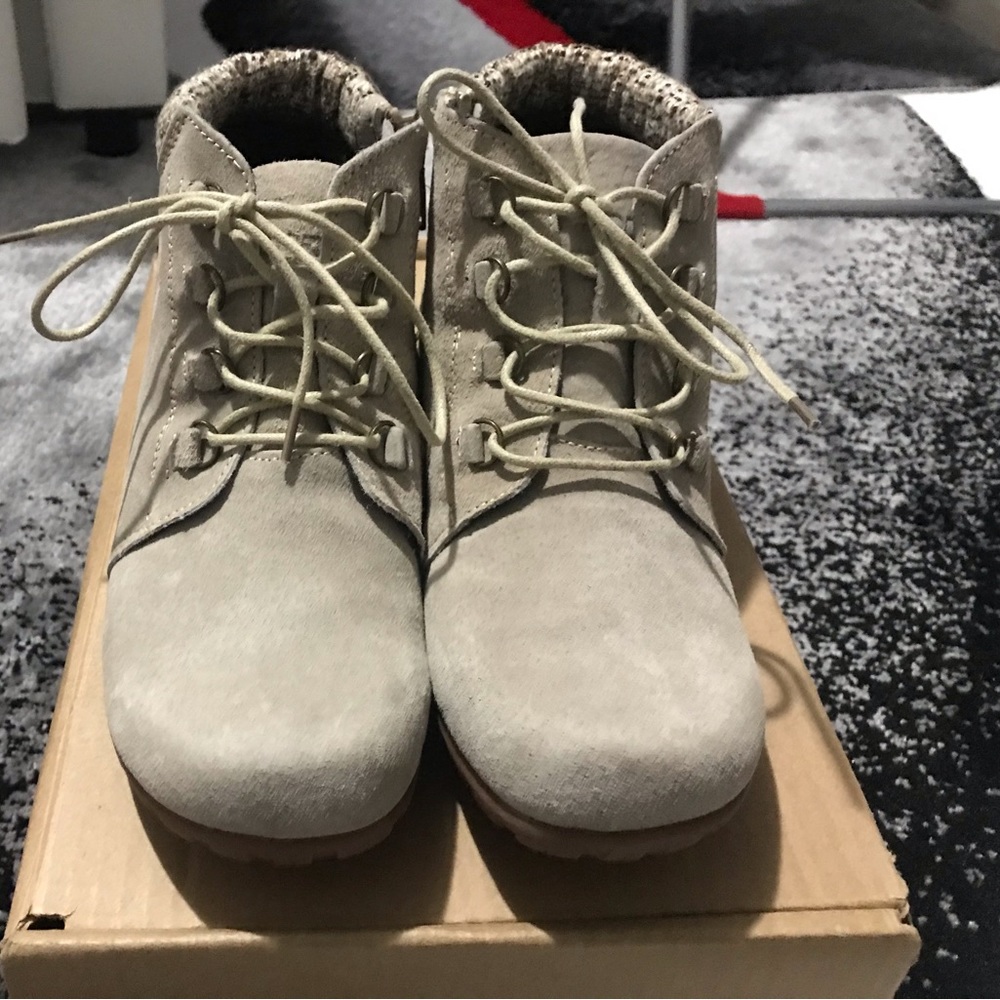 New Propet boots